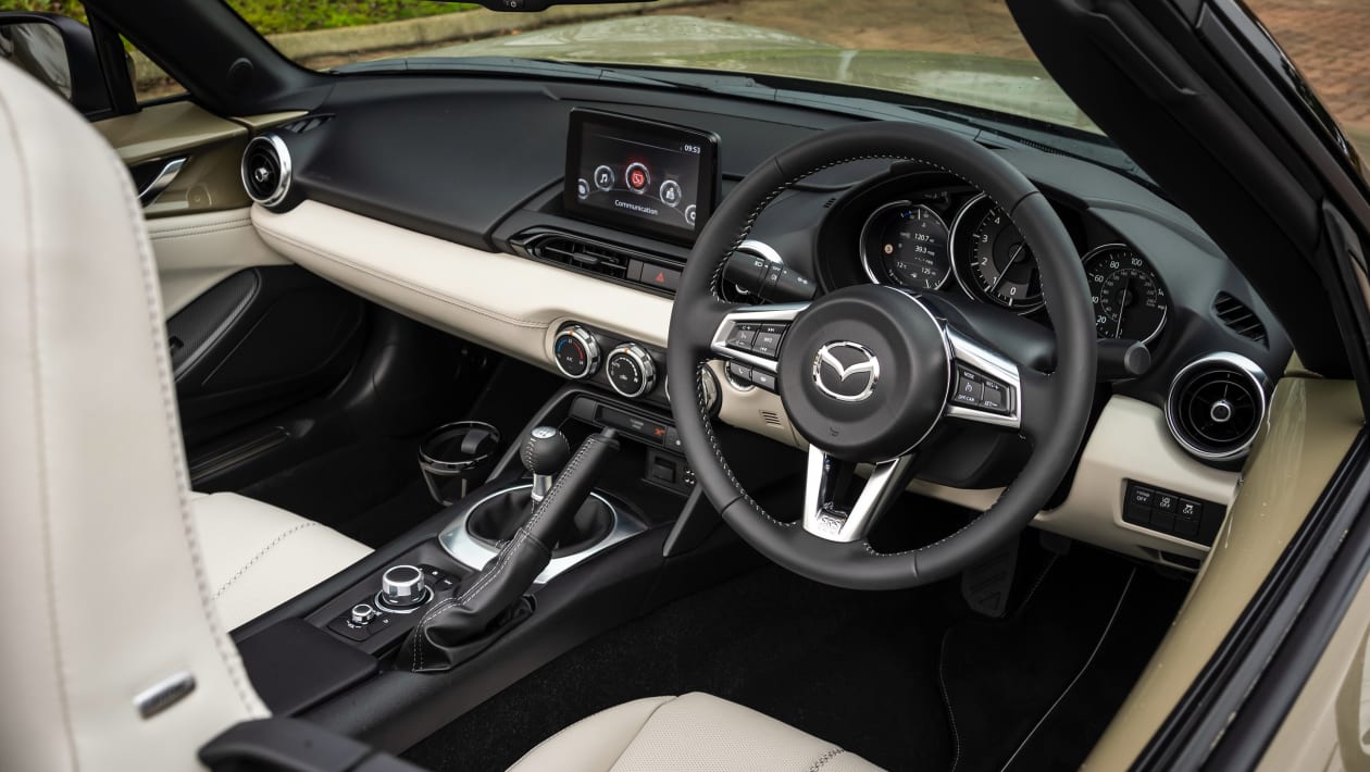 Mazda MX5 review interior and tech evo